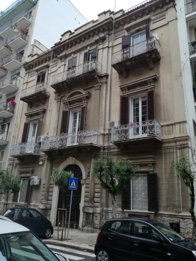 Apartamento House Of Colors Bari Exterior foto